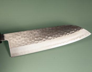 Masutani VG-1 Damast Tsuchime Wa-Santoku 170mm Ebony