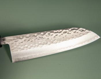 Masutani VG-1 Damast Tsuchime Wa-Santoku 170mm Ebony