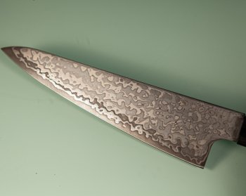 Hatsukokoro Hikari SLD Damascus Kurozome Ko Wa-Santoku 150mm Teak