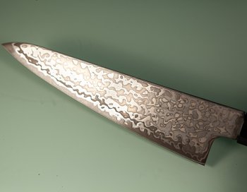 Hatsukokoro Hikari SLD Damascus Kurozome Ko Wa-Santoku 150mm Teak