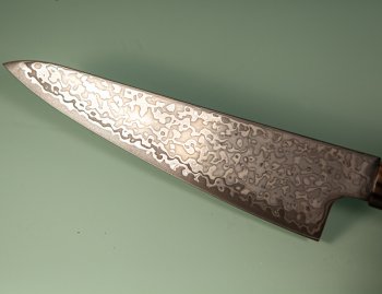 Hatsukokoro Hikari SLD Damascus Kurozome Ko Wa-Santoku 150mm Wenge