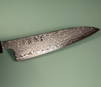 Hatsukokoro Hikari SLD Damascus Kurozome Wa-Petty 130mm Teak