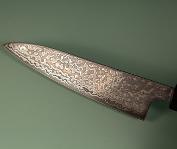 Hatsukokoro Hikari SLD Damascus Kurozome Wa-Petty 130mm Teak