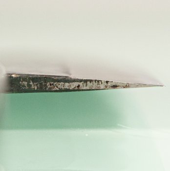 Hinokuni Shirogami 1 Wa-Santoku 150mm Kurouchi RRO