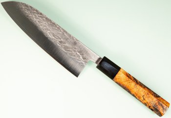 Tadafusa S-43 Wa-Santoku 170mm Hammered SLD orange stabilisiert/Bffelhorn