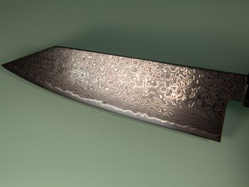 Hatsukokoro Ryuhyo KurozomeSG2 Damascus Wa-Bunka 175mm orange stabilisiert/Bffelhorn