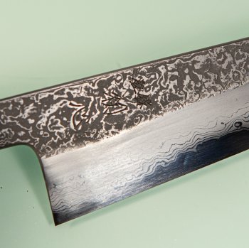 Masuda Yoshihide Blue 1 Damascus Kurouchi Wa-Santoku 195mm Rosenholz/Bffelhorn