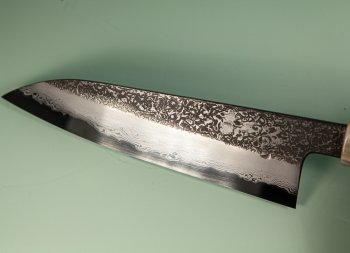 Masuda Yoshihide Blue 1 Damascus Kurouchi Wa-Santoku 195mm Rosenholz/Bffelhorn