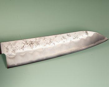 Tsunehisa Ginsan Nashiji Santoku 185mm rot/schwarz