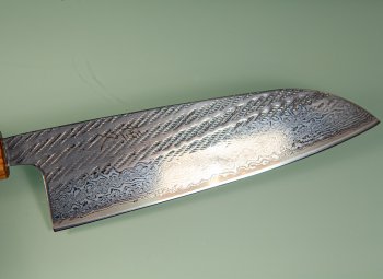 Tsunehisa AUS10 Nawame Damascus Wa-Santoku 170mm burnt Oak