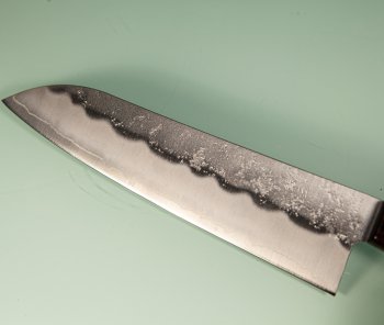 Tsunehisa Ginsan Nashiji Santoku 185mm braun