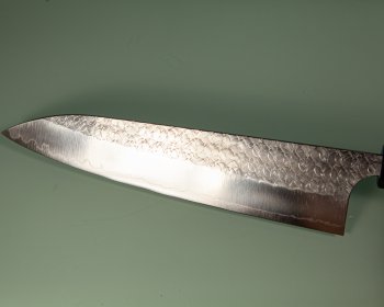 Yoshimi Kato SG2 Minamo Wa-Gyuto 215mm Ebony/red