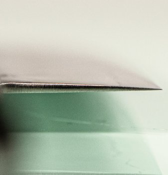 Tsunehisa Ginsan Bolster Nashiji Santoku 185mm braun