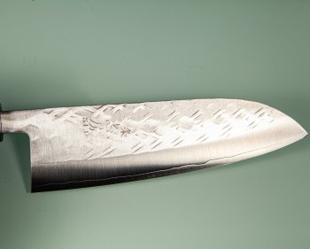 Tadafusa S-43 Wa-Santoku 170mm Hammered SLD Rosenholz/B�ffelhorn