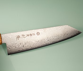 Toshitaka SG2 Damascus Wa-Bunka 180mm Oak