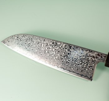 Tsunehisa SRS13 Damascus polished Wa-Santoku 165mm Ebony/red