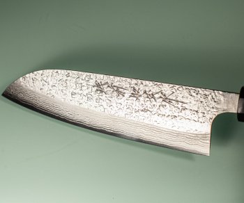 Shinsuke Kamo VG10 Tsuchime Damascus Wa-Santoku 170mm Ebony