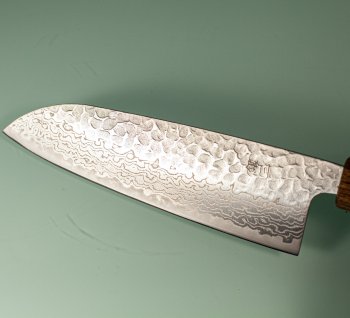 Tsunehisa G3 Tsuchime Damascus Wa-Santoku 170mm Oak