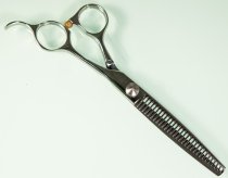 Modellierschere Hayashi 30 Zähne, 6.3" (160mm) Modellierschere Hayashi 30 Zähne, 6.3" (160mm)
